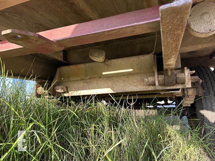 gmc-grain-truck-image-11