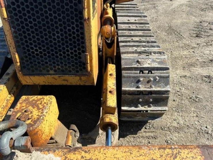 1990-caterpillar-d3c-image-31