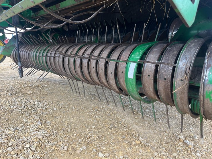 john-deere-567-image-8