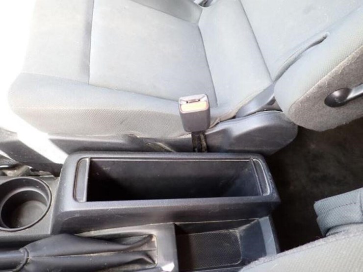 2019-nissan-nv200-image-21