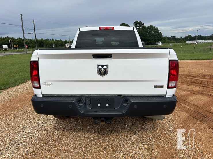 2018-dodge-1500-image-4