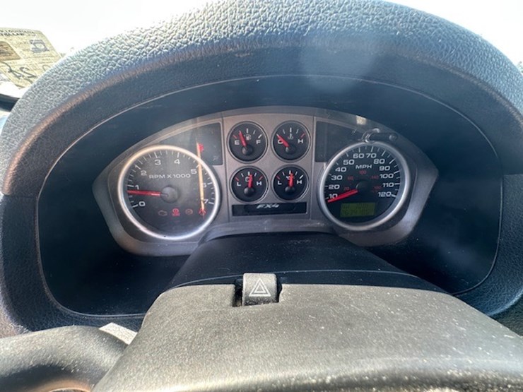 2004-ford-f150-image-51