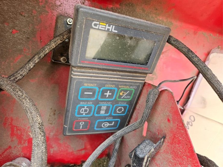 gehl-2880-image-31