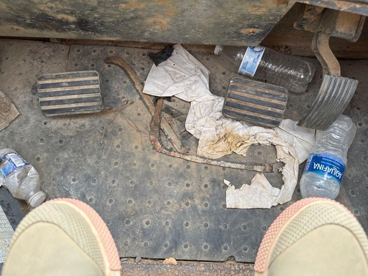 takeuchi-tl12v2-image-34