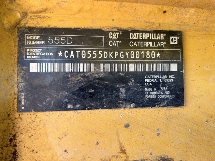 2019-caterpillar-555d-image-16
