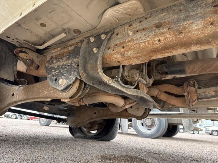 2006-ford-f450-image-23