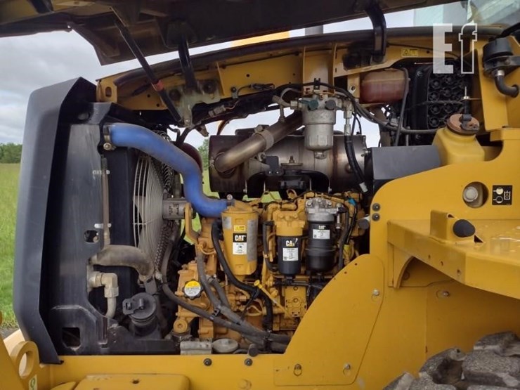 2018-caterpillar-910m-image-30