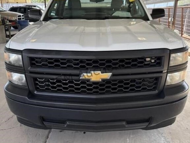 2014-chevrolet-silverado-1500-image-3