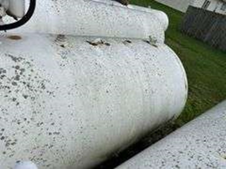500-gal-diesel-fuel-tank-w/electric-pump-image-3