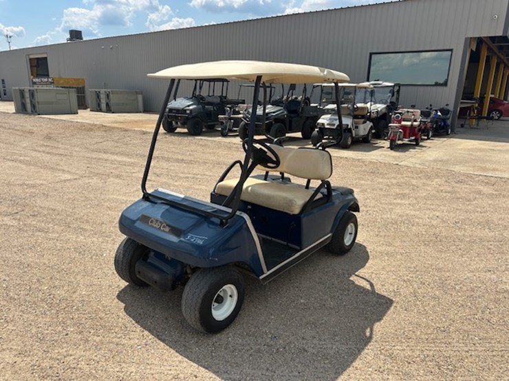 #65-•-club-car-golf-cart-image-1