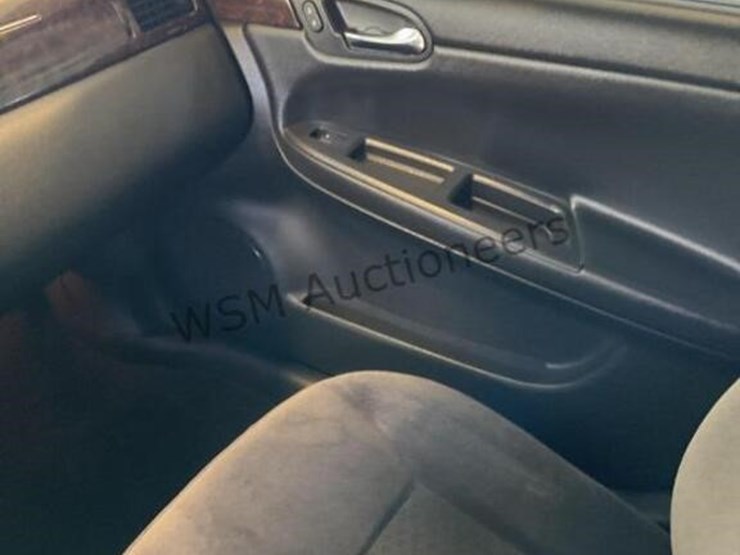 2014-chevrolet-impala-sdn-image-19