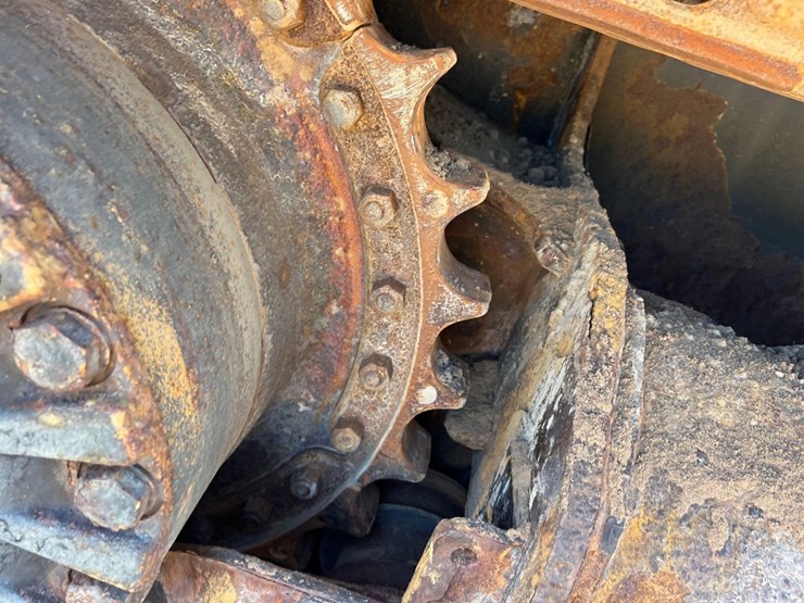 2017-caterpillar-d5k2-lgp-image-24