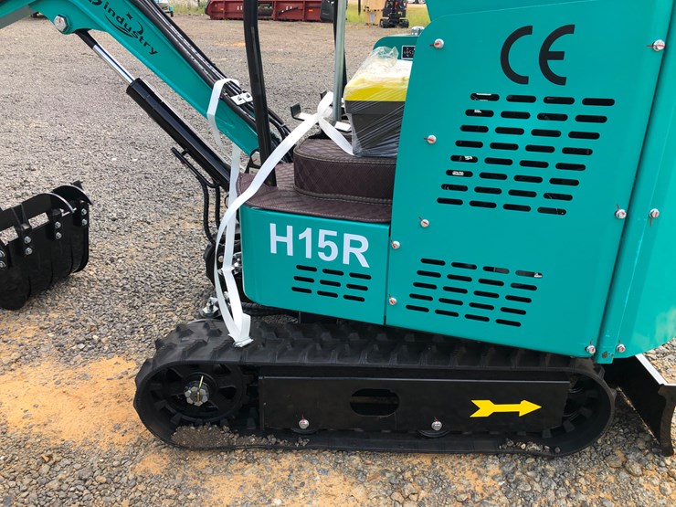 #75-•-cfg-h15r-mini-excavator-image-6