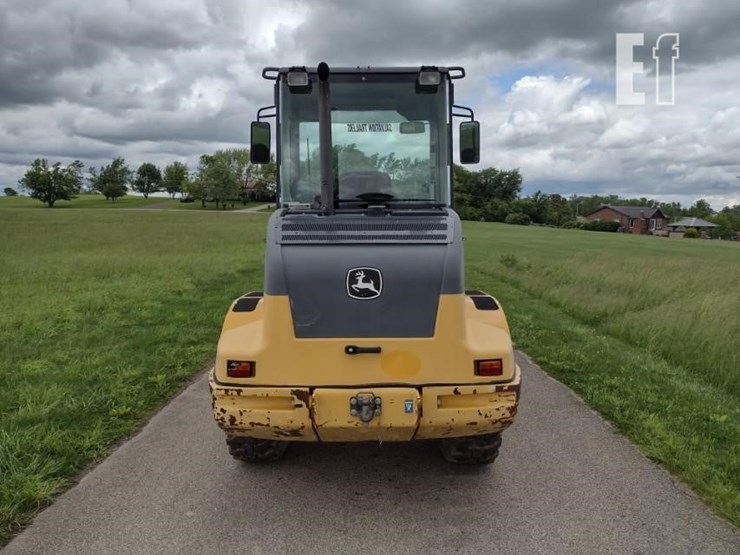 2017-deere-244kii-image-4