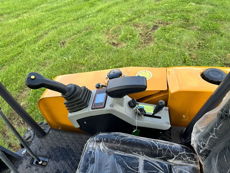 2025-industrial-mx50r-mini-excavator-...-unused-image-14