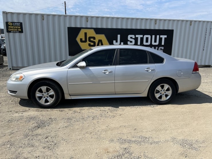 2013-chevrolet-impala-sedan-image-7