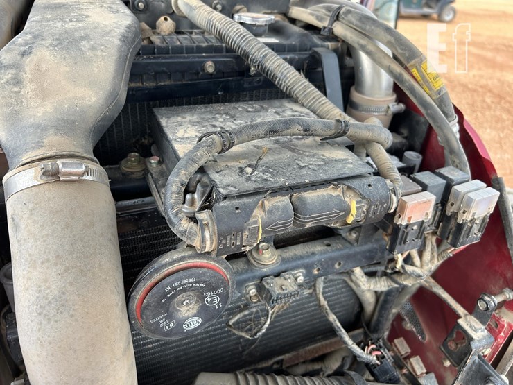 mahindra-2565-image-23