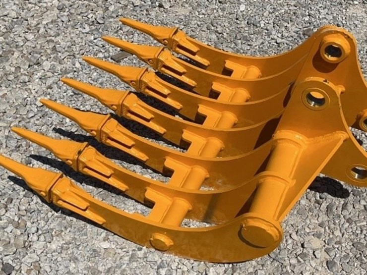 caterpillar-305-image-2