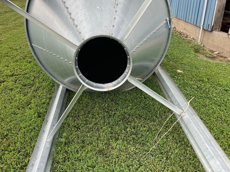 hog-slat-5-ton-bulk-bin-image-6