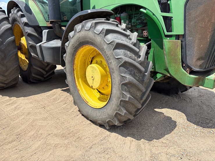 2009-john-deere-8345r-image-10