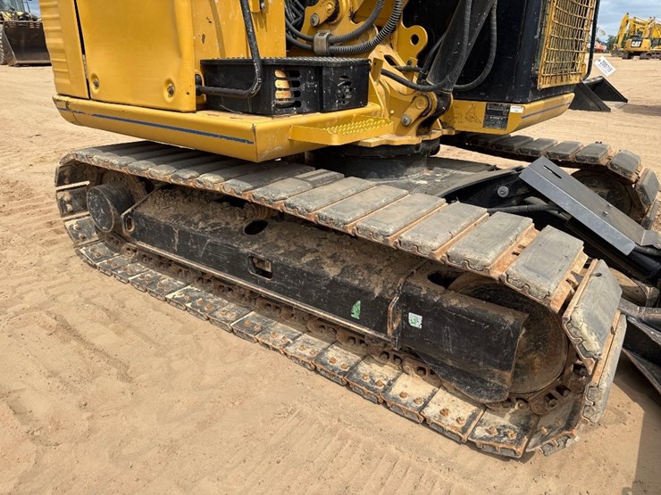 2017-caterpillar-307e2-image-13