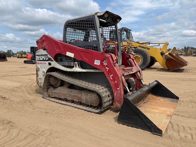 takeuchi-tl12v2-image-4