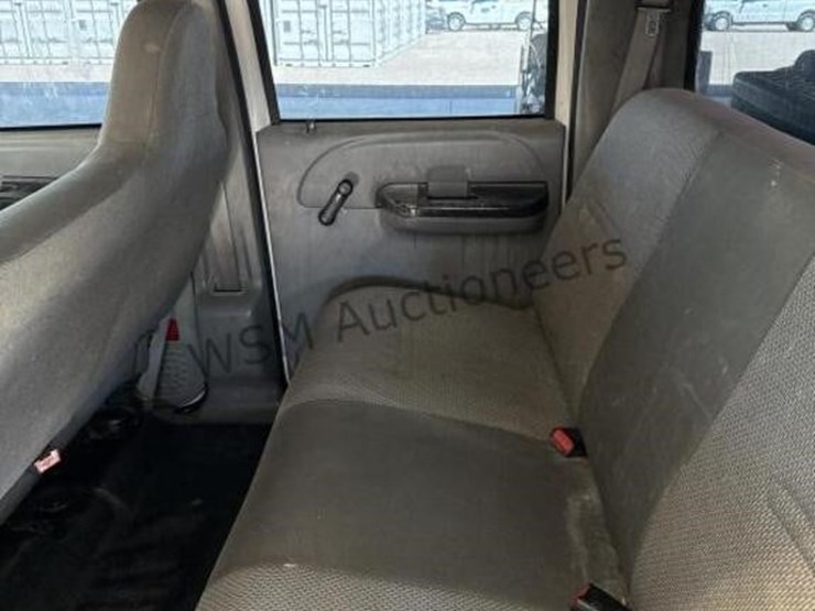 2005-ford-f250-image-23
