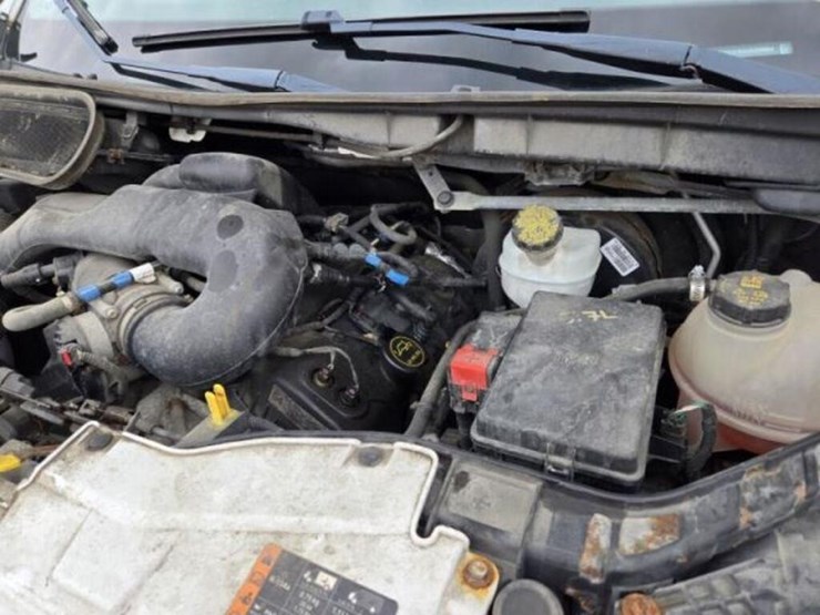 2016-ford-transit-image-32