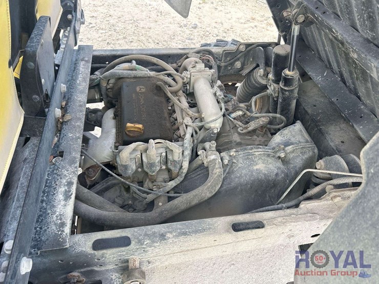 john-deere-gator-image-6