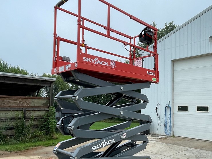 #124-•-2025-skyjack-sj3226e-scissors-lift-image-42