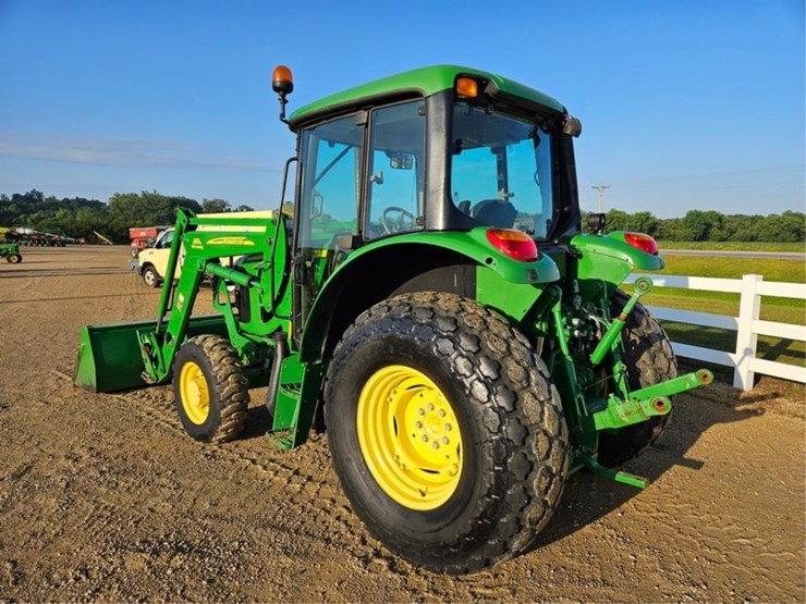 john-deere-6230-image-3