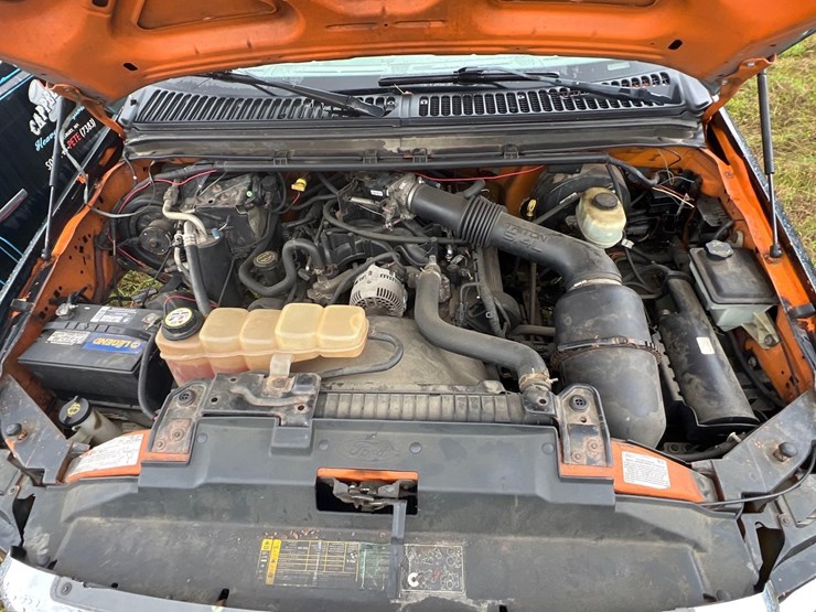 2004-ford-f350-xl-image-15