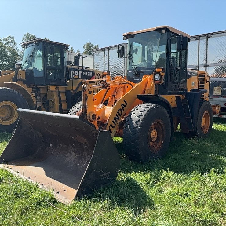 2015 HYUNDAI HL730-9A