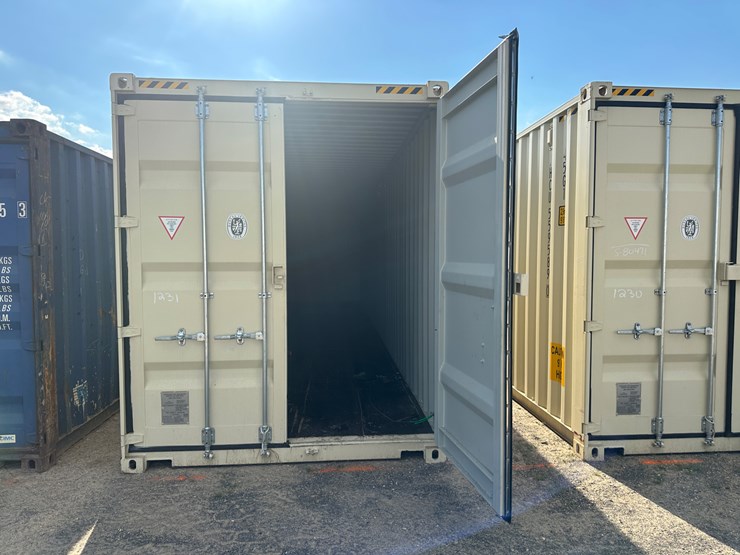 #1231-•-40-ft-container-image-10
