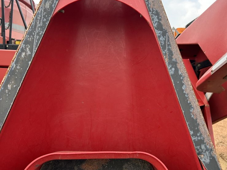 2008-case-ih-2412-image-32