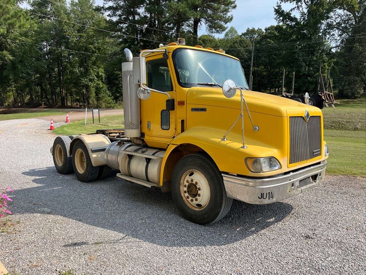 2000-international-9200i-image-3