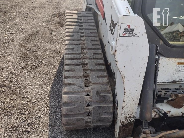 2019-bobcat-t740-image-36
