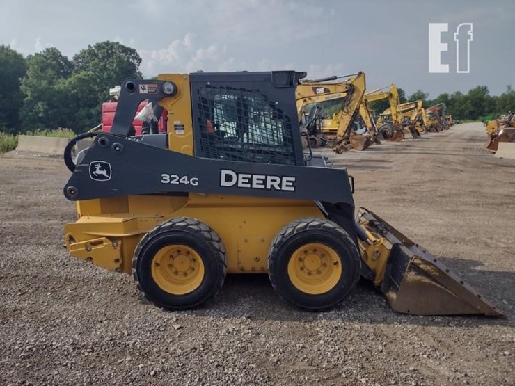 2020-deere-324g-image-3