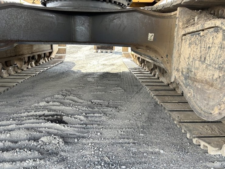 2018-komatsu-pc490-lc-11-image-30