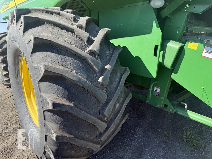 2006-john-deere-9760-sts-image-3