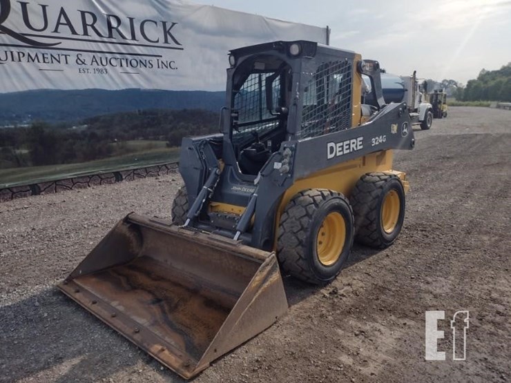 2020-deere-324g-image-25