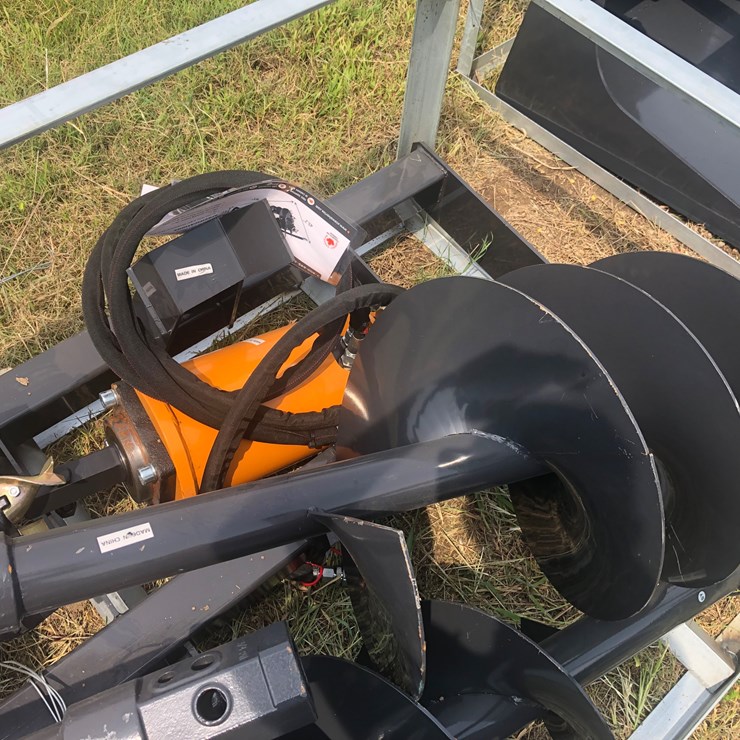 #50 • WOLVERINE SKID STEER AUGER SET