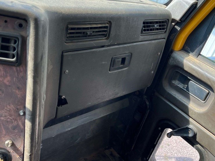 2000-international-9200i-image-13
