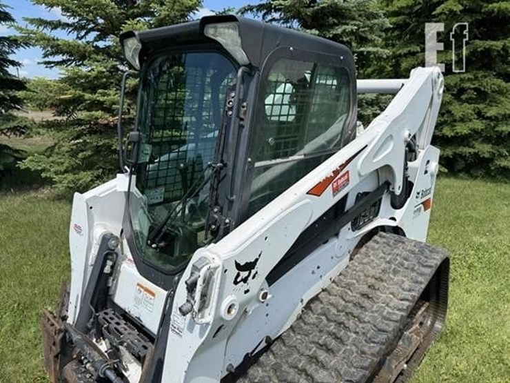 2019-bobcat-t770-image-10