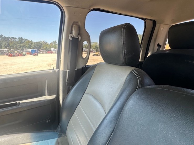 dodge-ram-5500-image-47