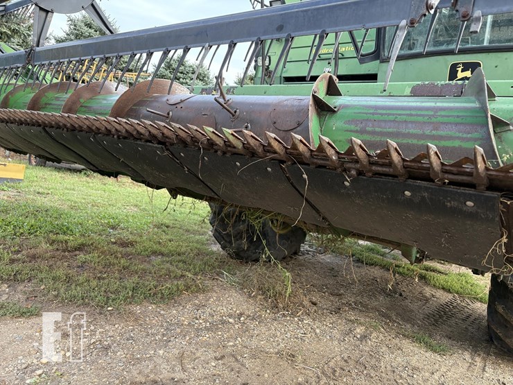 john-deere-924-image-18