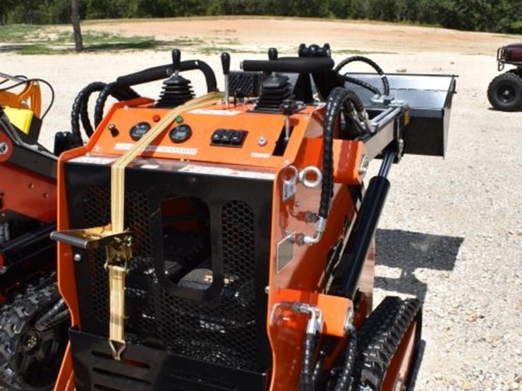 ms36c-mini-skid-steer-(serial-#-36cr250746)-(k)-image-3