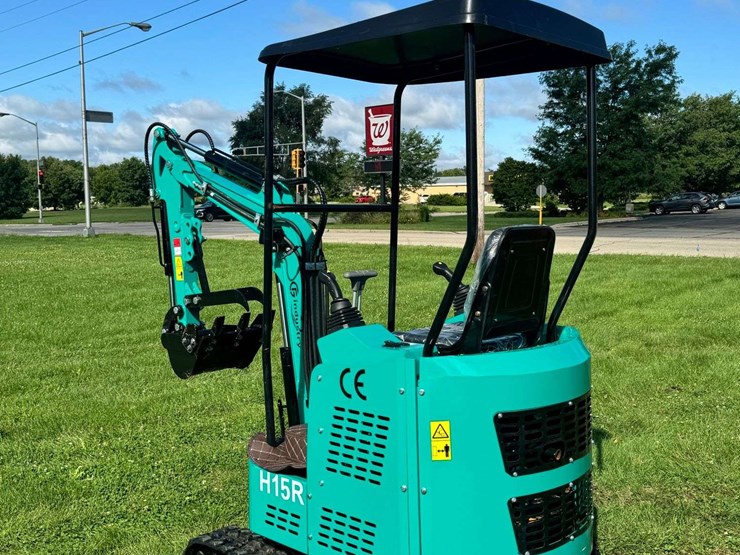 2025-cfg-industrial-h15r-mini-excavator-...-unused-image-2