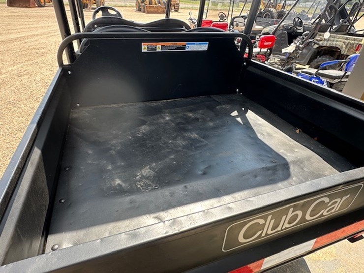#66-•-club-car-carryall-1700-image-10
