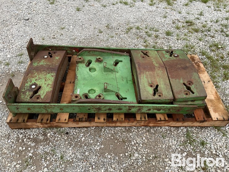 john-deere-10-image-8
